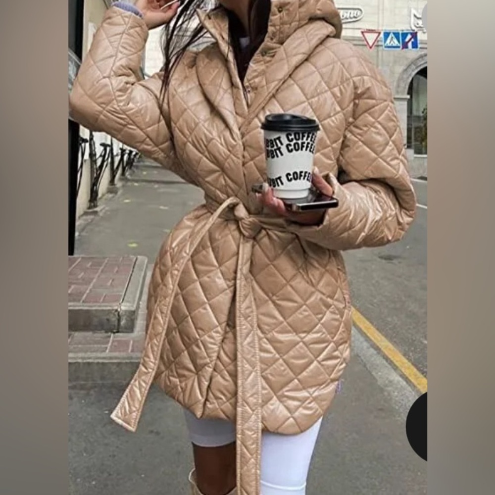 New BTFBM Puffer jacket extremely soft and stylist Removable hood & rounded hems